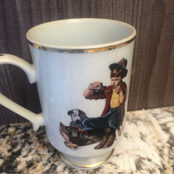 Vintage Norman Rockwell "Friend In Need" 1981 Porcelain Mug by The Danbury Mint - Picture 6 of 7